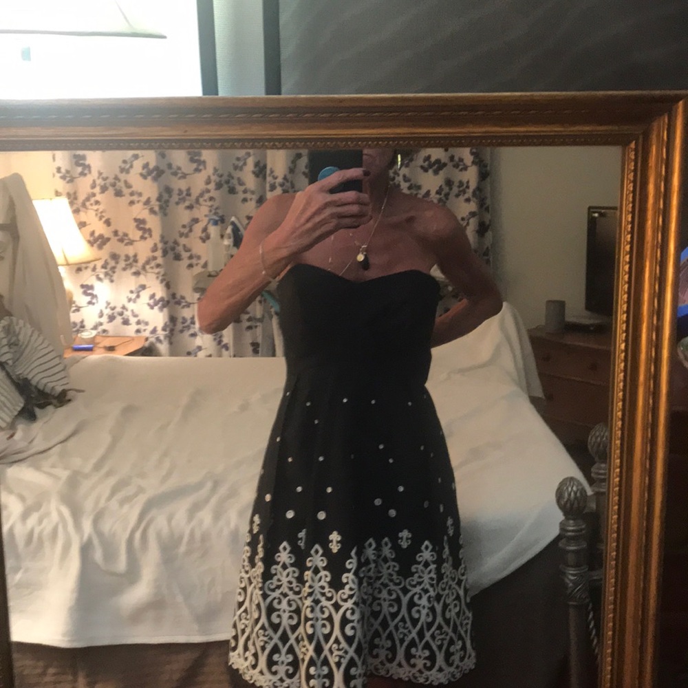 Women’s dresses